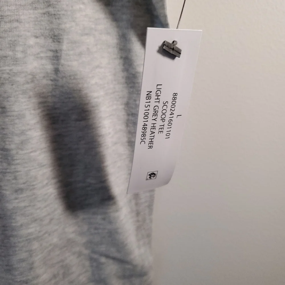 No Boundaries Light Gray Halloween Cat Graphic Tee